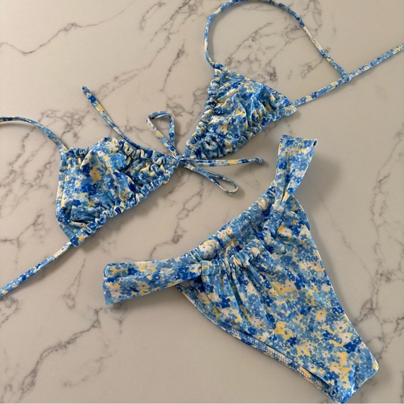 Kulani Kinis Bikini SET - Love Story - Size S/M - Picture 3 of 10